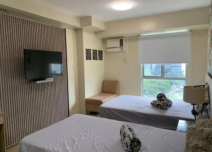 Comfy Avida W/ Pool Apartment